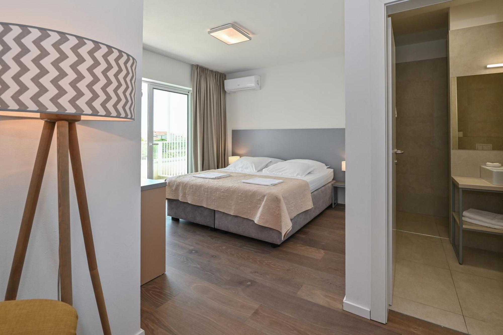 Villa Cala, Hotel Rooms&Apartments 诺瓦利娅 外观 照片