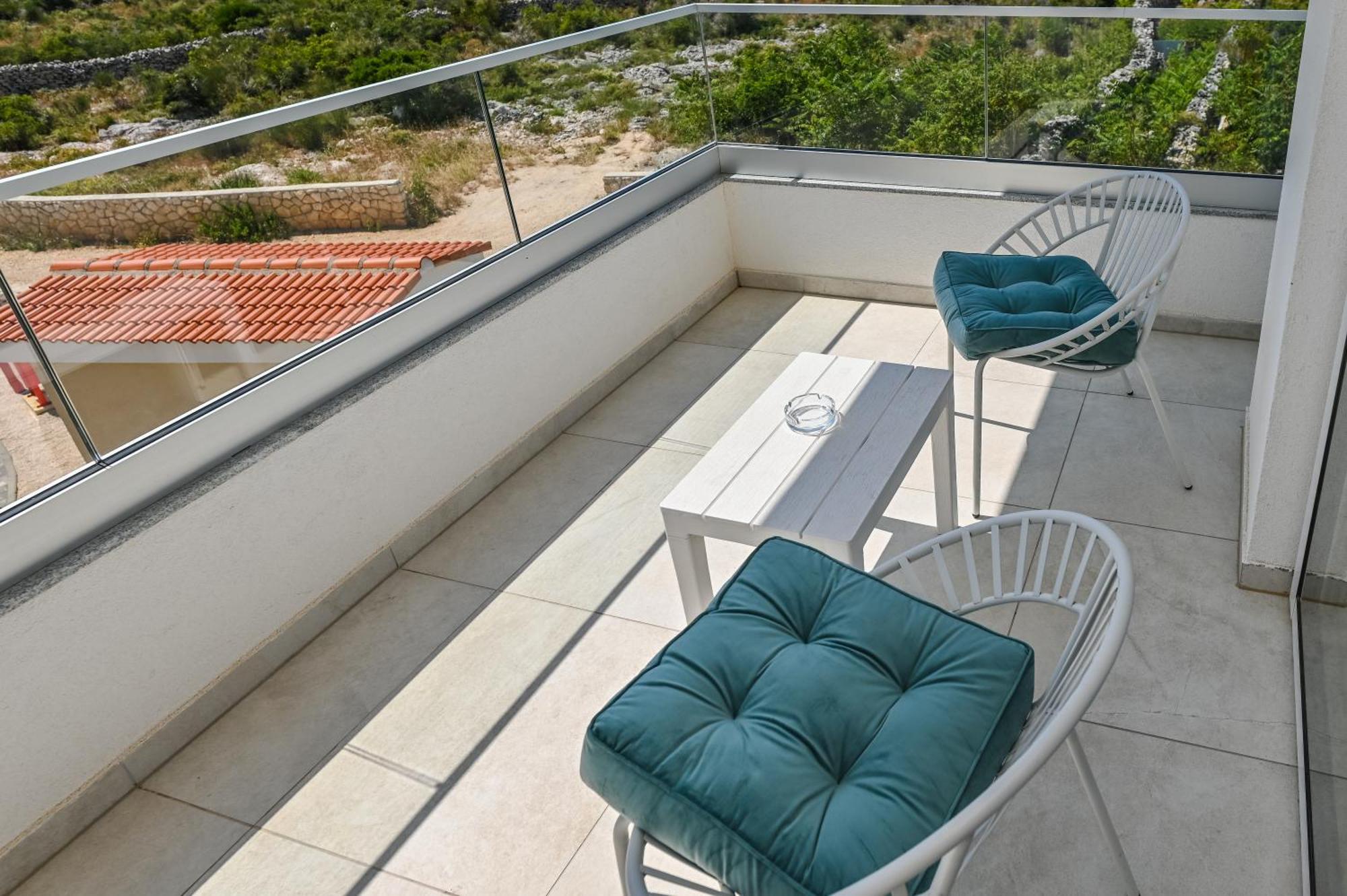 Villa Cala, Hotel Rooms&Apartments 诺瓦利娅 外观 照片
