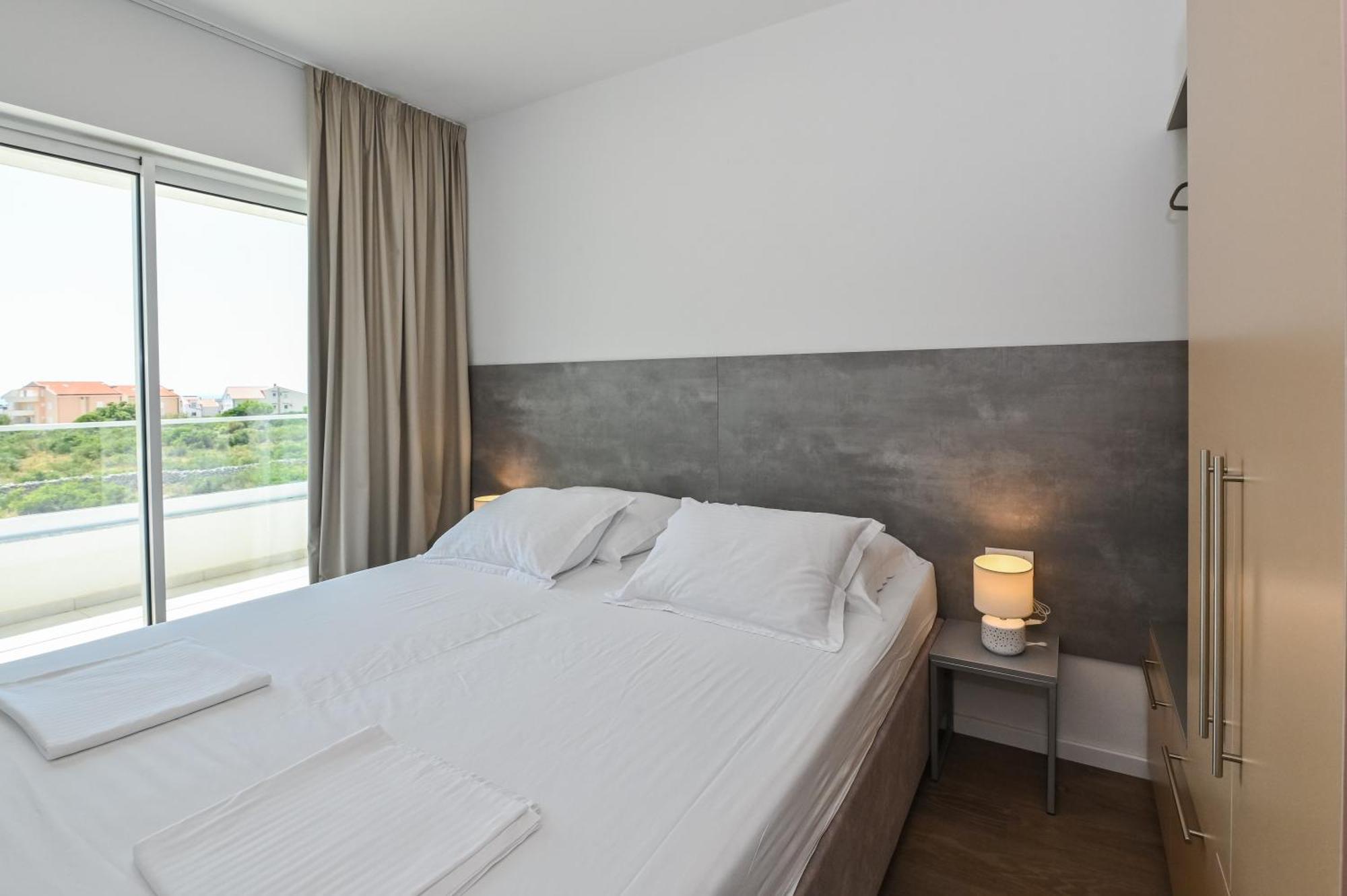 Villa Cala, Hotel Rooms&Apartments 诺瓦利娅 外观 照片